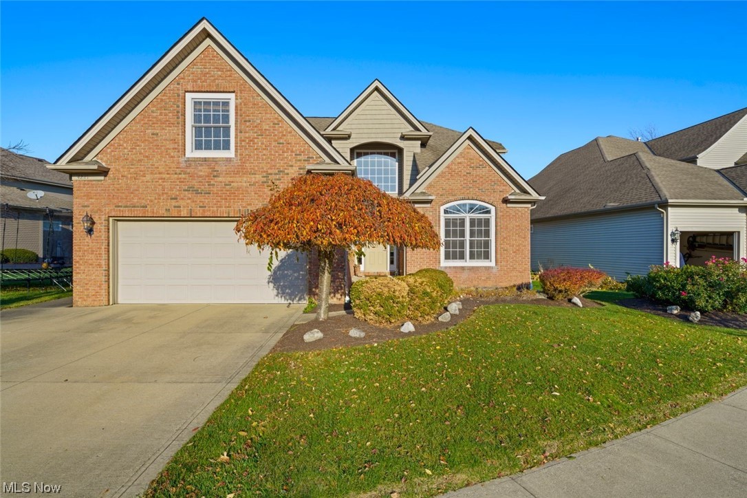 Queens Gate , Avon, OH 44011