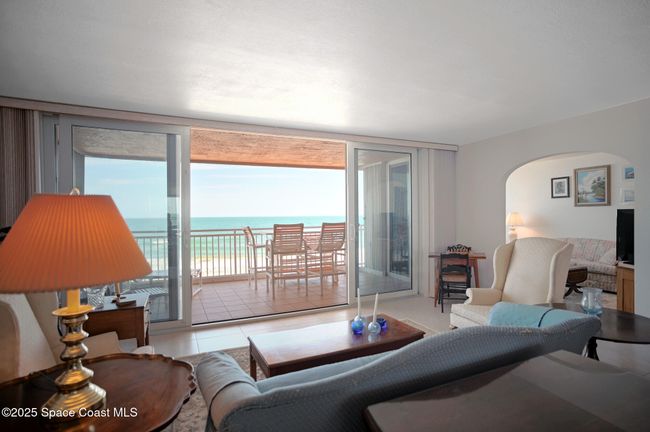 402 - 5635 Highway A1a, Condo with 3 bedrooms, 3 bathrooms and null parking in Melbourne Beach FL | Image 14