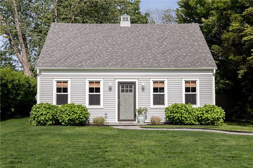 57 Warren Ave, Middletown, RI, 02842-5834 | Card Image
