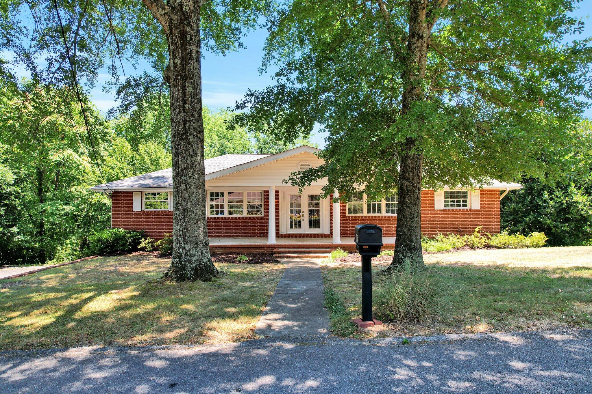Hunter Trl, Chattanooga, TN 37415 #1