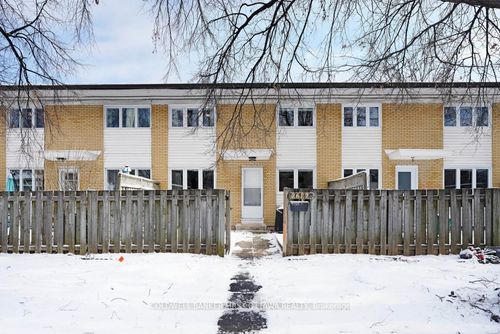 2682B Moncton Rd, Ottawa, ON, K2B7W1 | Card Image