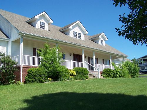 176 Fox Ridge Rd, Glasgow, KY, 42141-5821 | Card Image