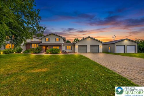 210 Frutchey Ct, Mount Bethel, PA, 18343-6237 | Card Image