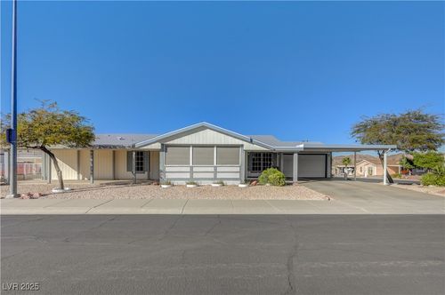 2011 Darla St, Henderson, NV, 89002-8664 | Card Image
