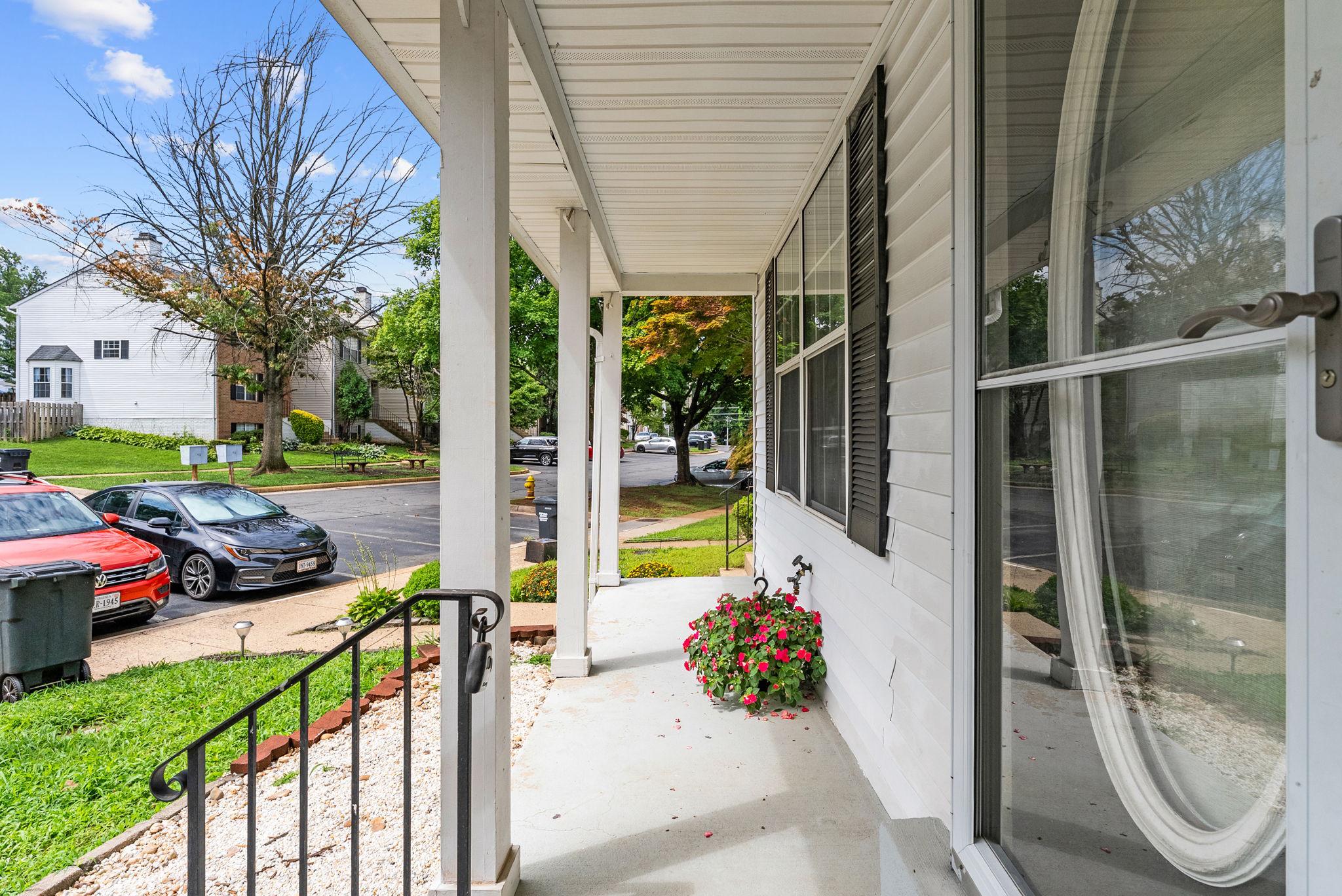 Residential in WOODBRIDGE