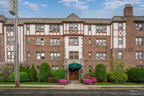 2h-412 Munro Ave, Mamaroneck, NY, 10543-3415 | Card Image