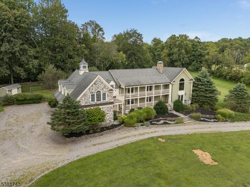 2 Sunset Farm Ln, Glen Gardner, NJ, 08826-3151 | Card Image