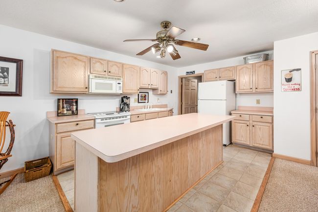 7707 Winchester Rd, House other with 6 bedrooms, 4 bathrooms and null parking in Carroll OH | Image 19