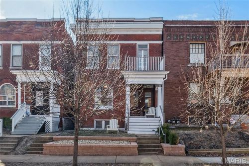 4118 Russell Blvd, Saint Louis, MO, 63110-3612 | Card Image