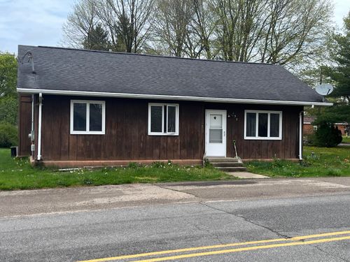 137 Marshall St, Ceresco, MI, 49033-8717 | Card Image