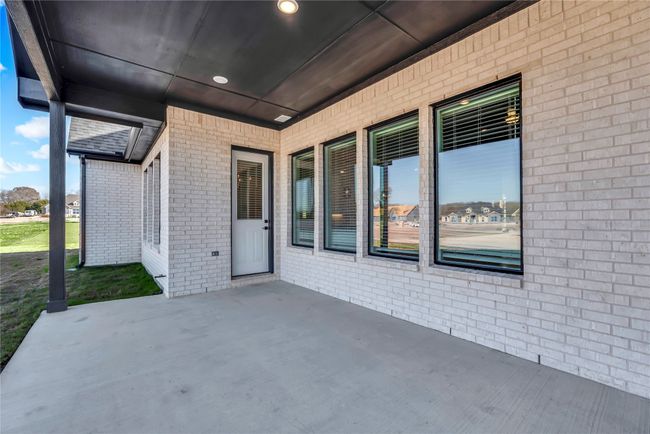 1065 Julian Dr, House other with 4 bedrooms, 3 bathrooms and null parking in Van Alstyne TX | Image 38