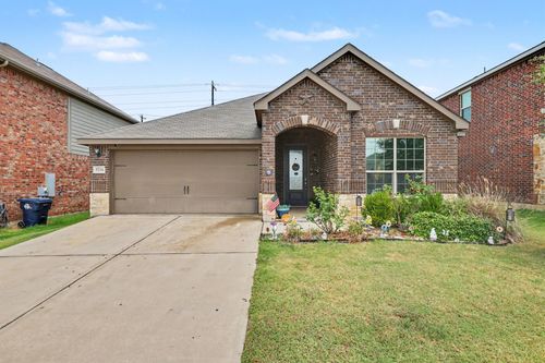 5216 Persimmon Dr, Denton, TX, 76207-1836 | Card Image