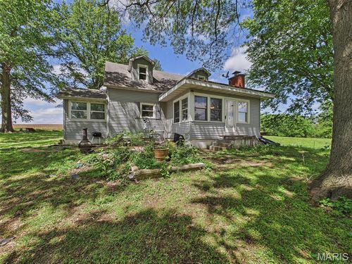 3941 Gun Club Road, New Athens, IL, 62264 | Card Image