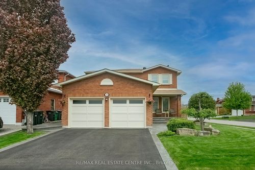 21 Amantine Cres, Brampton, ON, L6W4A2 | Card Image