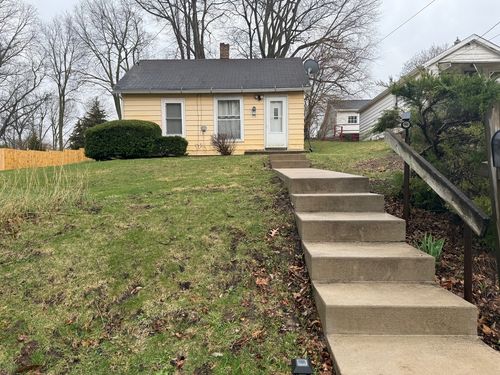 707 Monroe Street, Oregon, IL, 61061 | Card Image