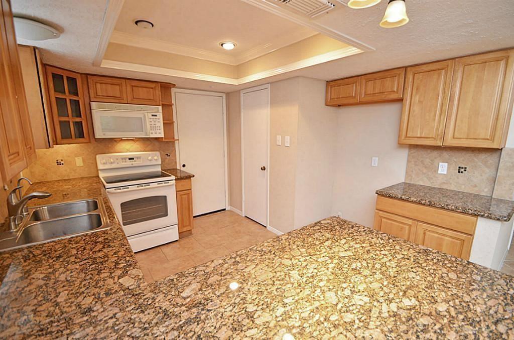 Residential Lease in Sugar Land 5