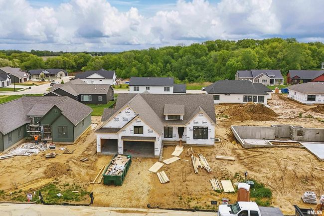 7131 Alvie Ln, House other with 5 bedrooms, 4 bathrooms and null parking in Bettendorf IA | Image 9