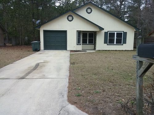 824 Ridgewood Way, Hinesville, GA, 31313-2990 | Card Image