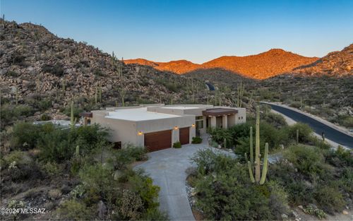 15251 N Dove Canyon Pass, Marana, AZ, 85658-0041 | Card Image