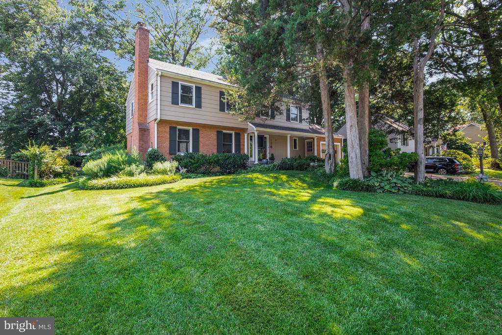 Priscilla Ln, Alexandria, VA 22308