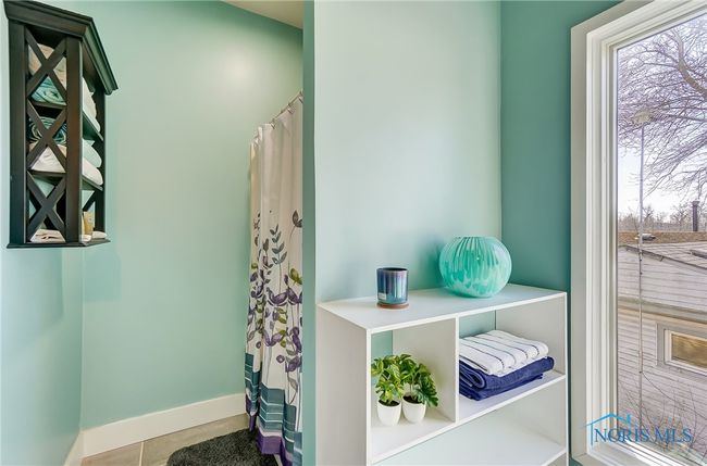 7371 West St, House other with 3 bedrooms, 3 bathrooms and null parking in Russells Point OH | Image 40