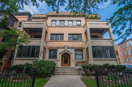 844 Lakeside Pl, Chicago, IL, 60640-5138 | Card Image