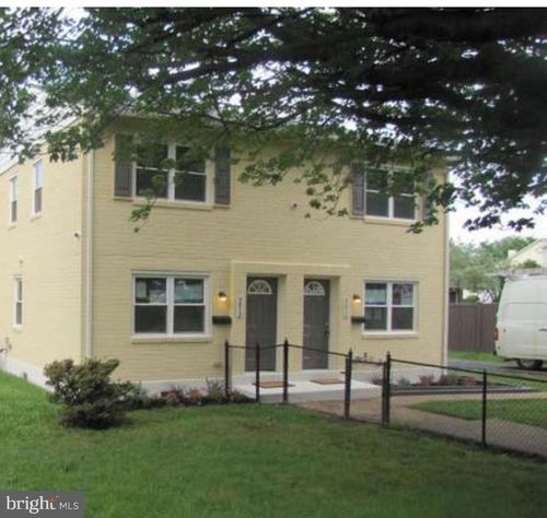 9812 Main St, MANASSAS, VA, 20110-5725 | Card Image