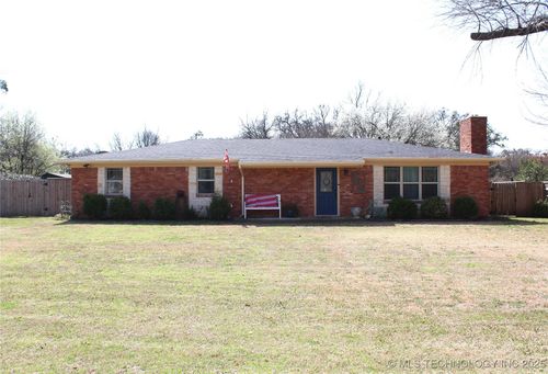 102 1st St, Cartwright, OK, 74731-5030 | Card Image