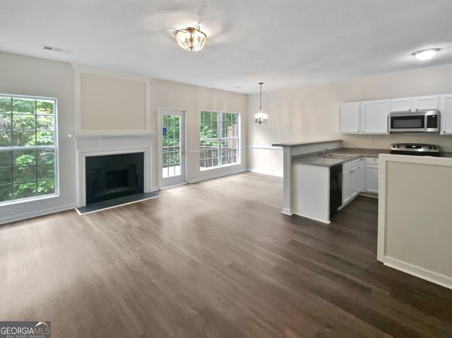 2708 Parkway Trl, Townhouse with 2 bedrooms, 3 bathrooms and 1 parking in Lithonia GA | Image 6