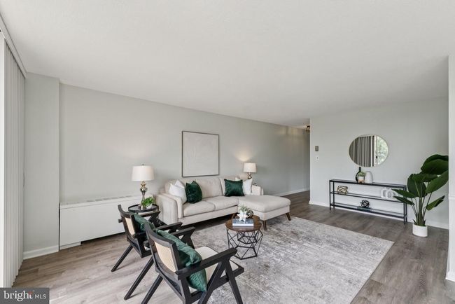 APT-526 - 4600 S Four Mile Run Dr, Condo with 1 bedrooms, 1 bathrooms and null parking in ARLINGTON VA | Image 5