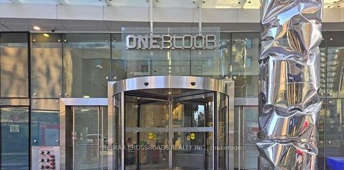 3208-1 Bloor St E, Toronto, ON, M4W0A8 | Card Image