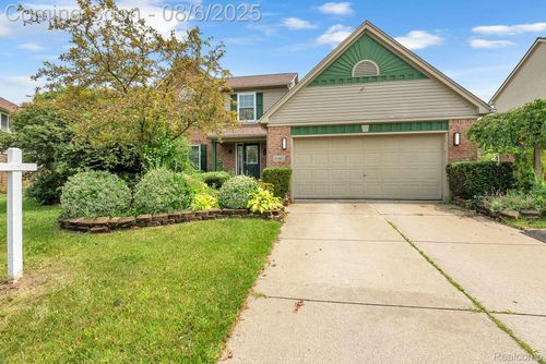 45447 Michael Ct, Canton, MI, 48188-2208 | Card Image