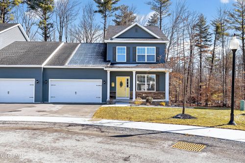 15 Linden Ct, Ballston Lake, NY, 12019-1750 | Card Image