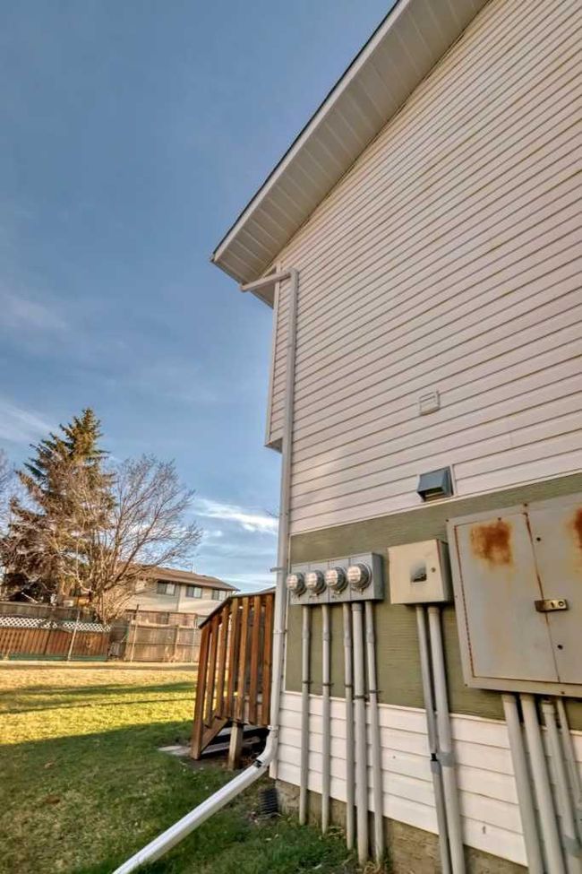 39 Abbeydale Villas Ne, Home with 3 bedrooms, 2 bathrooms and 1 parking in Calgary AB | Image 22