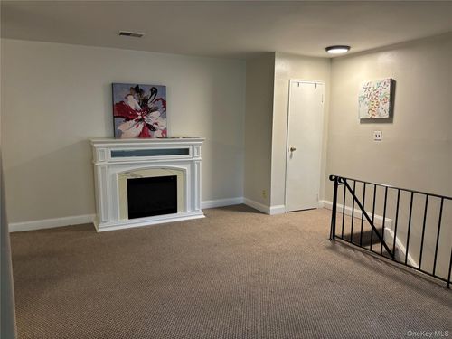 50-50 El Camino Court, Brookhaven, NY, 11727 | Card Image