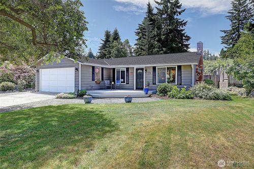 2942 Janet Ave, Camano Island, WA, 98282-8237 | Card Image