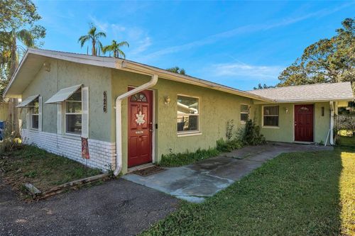 926 Lake Palms Dr, Largo, FL, 33771-3238 | Card Image