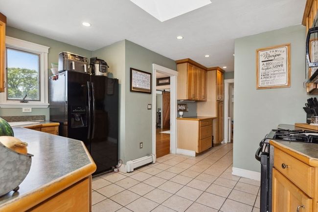 33 - 33 Argyle Rd, House other with 3 bedrooms, 2 bathrooms and 2 parking in Braintree MA | Image 7