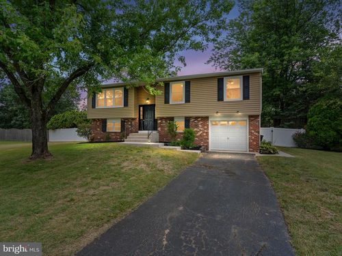 28 Dunham Loop, BERLIN, NJ, 08009-9026 | Card Image