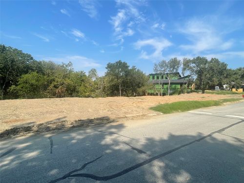 2724 Sunrise Dr, Arlington, TX, 76006-3722 | Card Image