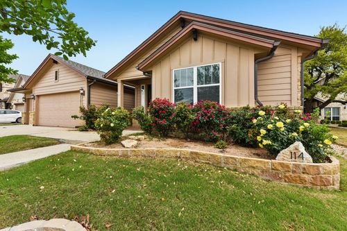 114 Magona Trl, Georgetown, TX, 78628-7236 | Card Image