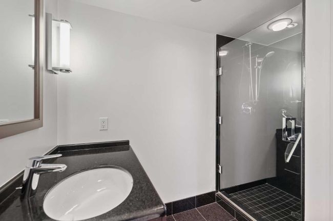 1207 - 318 26 Avenue Sw, Sold in Calgary - Zoocasa