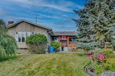 609 Kennedy Pl, House detached with 5 bedrooms, 2 bathrooms and 5 parking in Hanna AB | Image 1