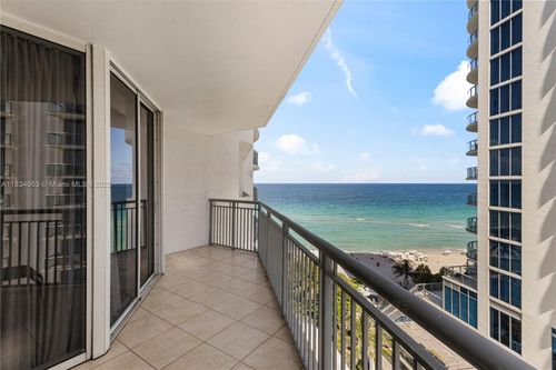 1004-17375 Collins Ave, Sunny Isles Beach, FL, 33160-3410 | Card Image