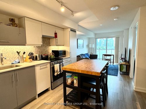 602-181 Huron St, Toronto, ON, M5T0C1 | Card Image