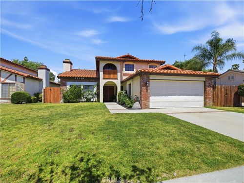 22319 Lull St, Canoga Park, CA, 91304-5504 | Card Image