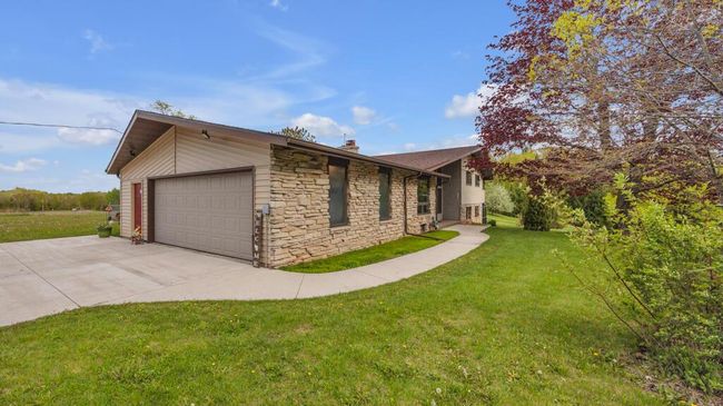 8615 Pigeon Lake Road, House other with 3 bedrooms, 2 bathrooms and null parking in Liberty WI | Image 25