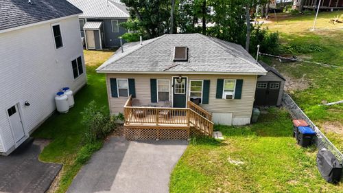 4 Ivy Ave, Old Orchard Beach, ME, 04064-1907 | Card Image