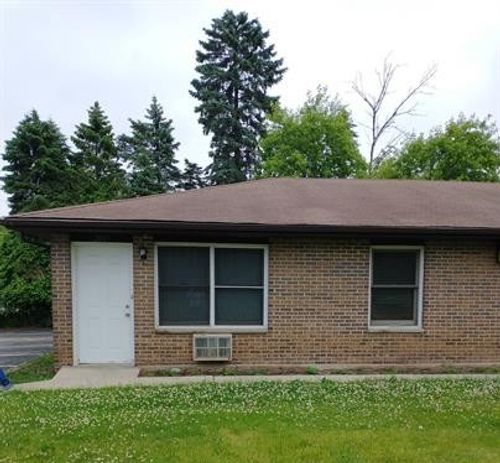 2805 W 31st Street, Zion, IL, 60099 | Card Image