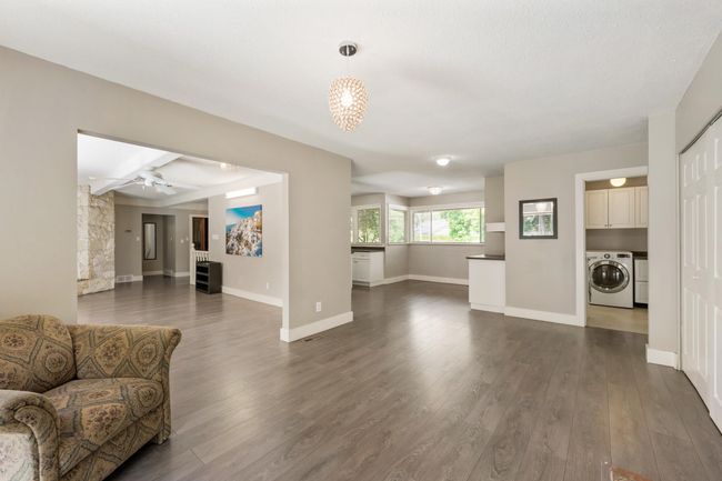 21764 124 Ave, House other with 5 bedrooms, 4 bathrooms and 6 parking in Maple Ridge BC | Image 15